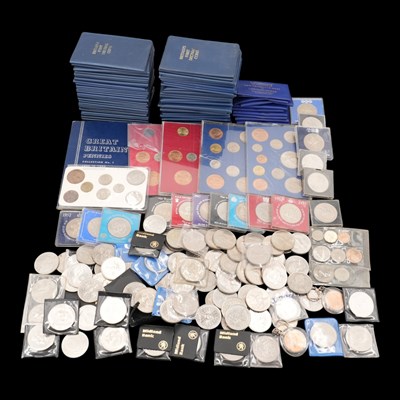 Lot 452 - A large quantity of GB commemorative crowns...