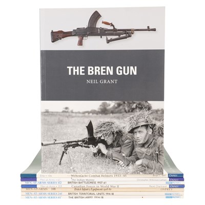 Lot 368 - A small group of Osprey "Men at Arms", "Weapon"...