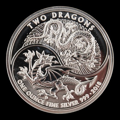 Lot 549 - A Royal Mint 2018 "Two Dragons" 1oz fine...