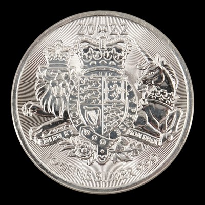 Lot 562 - A Royal Mint 2022 "Royal Arms" 1oz fine silver...