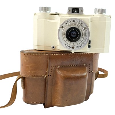 Lot 725 - A cased 1950s Ilford Advocate Series 2...