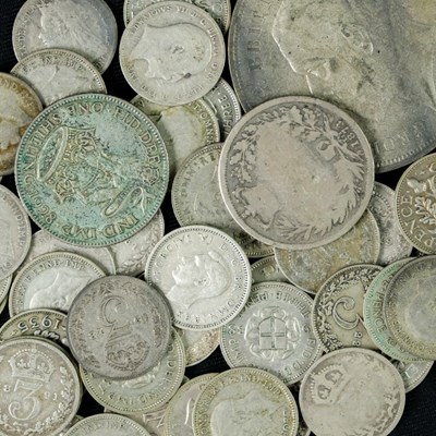 Lot 453 - A 1935 silver jubilee crown together with...