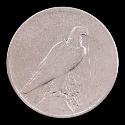 Lot 606 - A USA 1935 silver "Peace" dollar coin