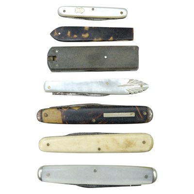 Lot 651 - A small collection of largely 19th Century...