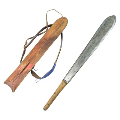 Lot 320 - A Massai sword and beadwork belt, 52 cm