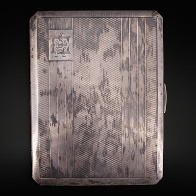 Lot 1155 - An Art Deco silver cigarette case, bearing...