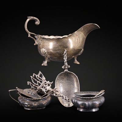 Lot 1166 - Scrap silver, including a 1930s sauce boat, a...