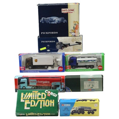 Lot 747 - A group of diecast commercial...