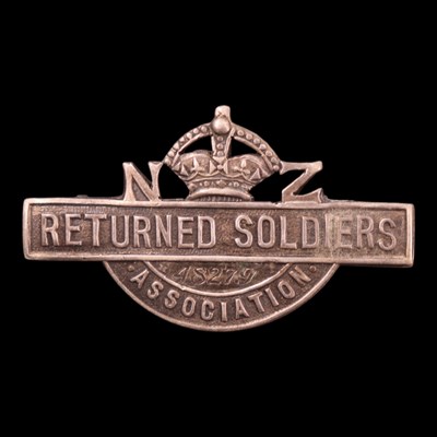 Lot 57 - A Great War New Zealand Returned Soldiers...