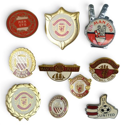 Lot 580 - A group of ten Manchester United Football Club...