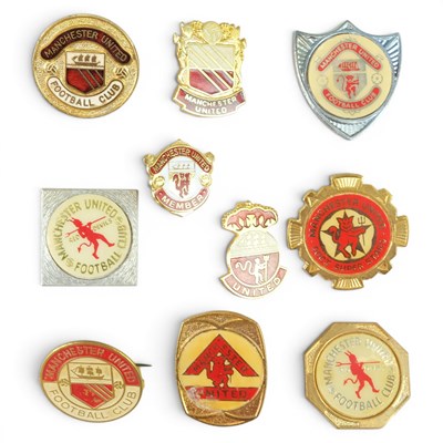 Lot 581 - A group of ten Manchester United Football Club...