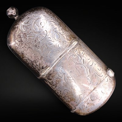 Lot 1104 - A late Victorian silver combined fob vesta and...
