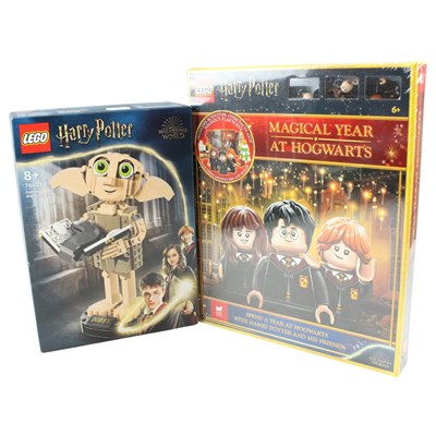 Lot 715 - A LEGO 76421 Wizarding World of Harry Potter...