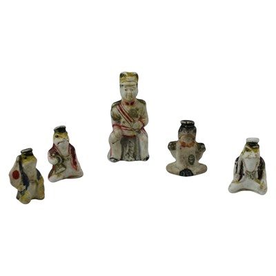 Lot 887 - A group of Showa Japanese painted porcelain...