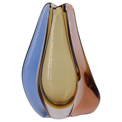 Lot 1045 - A Hana Machovska for Mstisov glassworks...