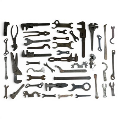 Lot 511 - A quantity of vintage tools, including...