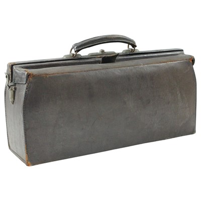 Lot 787 - An early 20th Century medical doctor's or...