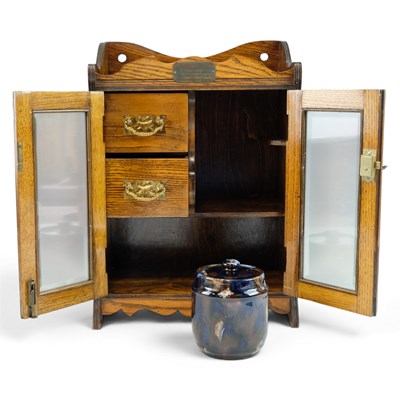 Lot 867 - A late Victorian / early 20th Century Arts and...