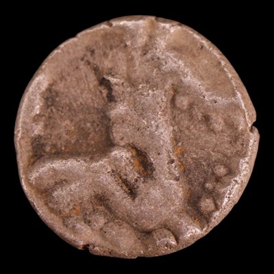 Lot 403 - A Corieltauvi Celtic silver 1/2 unit coin, 8...