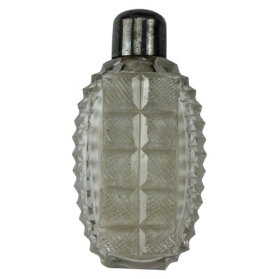 Lot 830 - An early 19th Century cut glass scent bottle,...