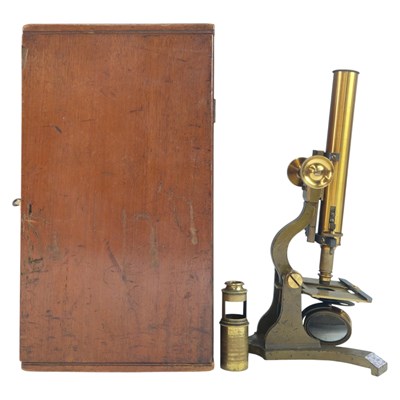 Lot 664 - A Victorian monocular microscope by James...