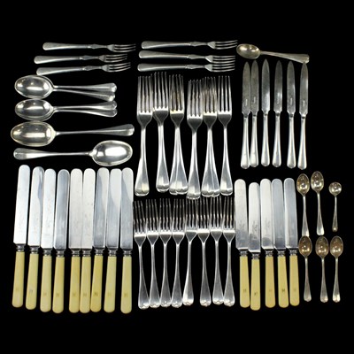 Lot 1201 - A quantity of vintage Hanoverian rattail...