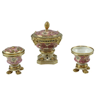 Lot 937 - An early 19th Century Derby porcelain pastille...