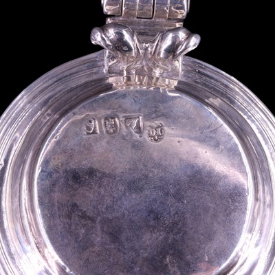 Lot 780 - A William III silver lidded tankard, of...