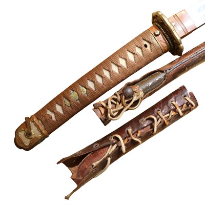 Lot 362 - An Imperial Japanese Army officer's shin gunto...